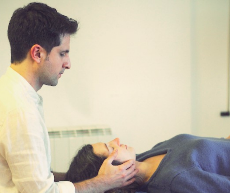 cranio sacree Soins-Dissolve-Therapy-lyon-france